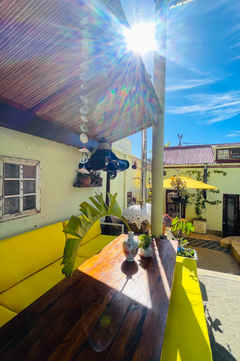 Sea Point, Cape Town, Bed and Breakfast, Guest House, Ami Vine House